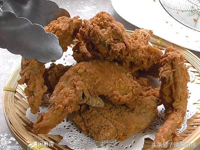 酥脆炸雞翅的做法，放冷了還可以保持酥脆