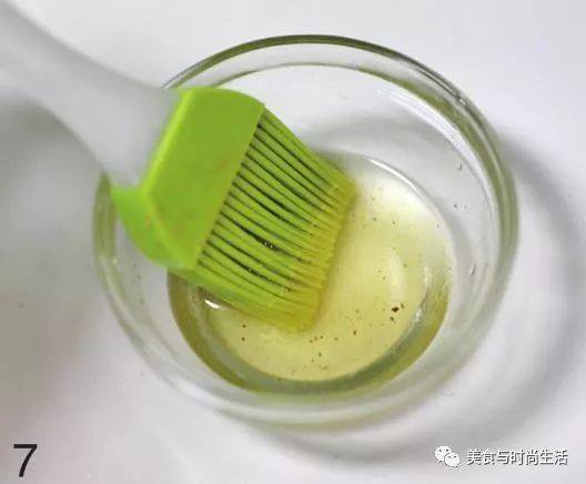 蜜汁鴨腿，好吃不膩，在家烤這麼誘人的鴨腿一點都不難，不怕學不會