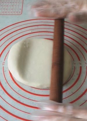 最近刷爆朋友圈的私房單品，榴槤芝士爆漿餅，簡直超好做啊