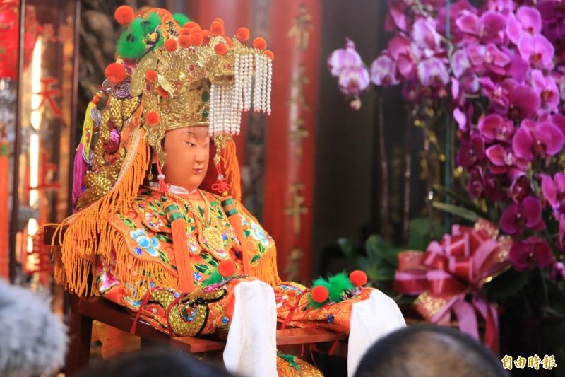 兒子早產瀕死！白沙屯媽祖顯神蹟「帶他闖過各難關」　母親淚曝「寶貝微笑離開」：是娘娘的旨意