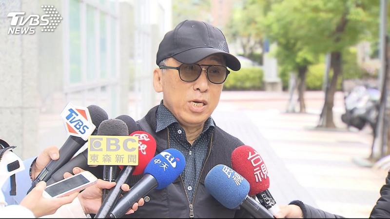苦苓神預測「韓國瑜聲明稿」酸他早就找好退路，網對比後驚喊：「比媽祖還準」！