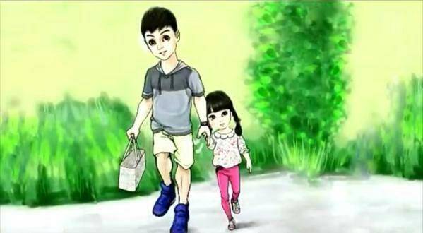 回家找不到父女倆！順著聲音「到廚房一看」媽媽頓時無法淡定了~