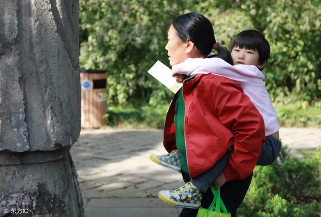 我嫁百萬富翁，娘家三番五次借錢，直接回絕，娘家要和我斷了往來