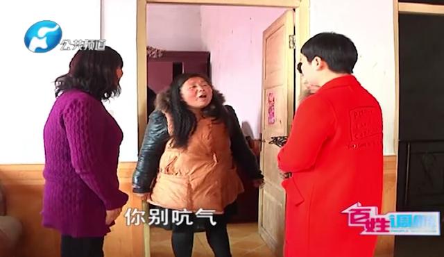 兒媳房間惡臭髒得像豬窩，婆婆看不下去開罵，兒媳潑尿暴打婆婆