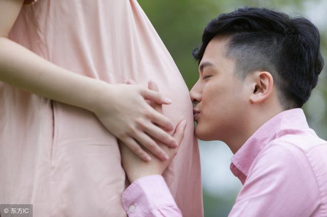 懷孕了婆婆催我回娘家，忘帶錢包回家，婆婆看到我嚇得鍋鏟掉地上