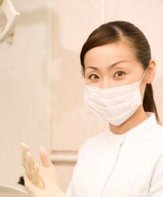 女孩只跟男友接吻過2次，卻意外發現懷孕，檢查後真相使她淚目