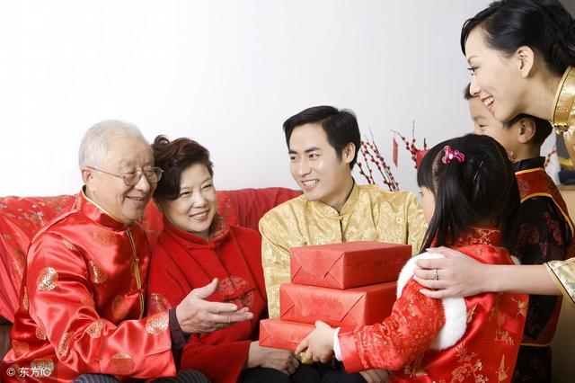 母親生病急需用錢八萬，我向老婆要四萬，老婆的做法讓我淚如雨下