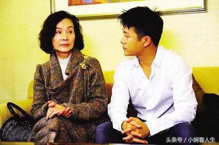 大年初一，婆婆說就算你懷孕了也得幫我做飯招待姑爺，我扭頭離開