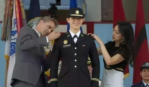 8年前引起軒然大波的華裔虎媽，如今將女兒培養成才了嗎？