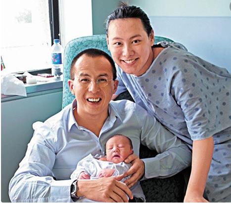 吳佩慈梁洛施同樣嫁入豪門生了三個孩子，網友：一個可憐一個可敬！