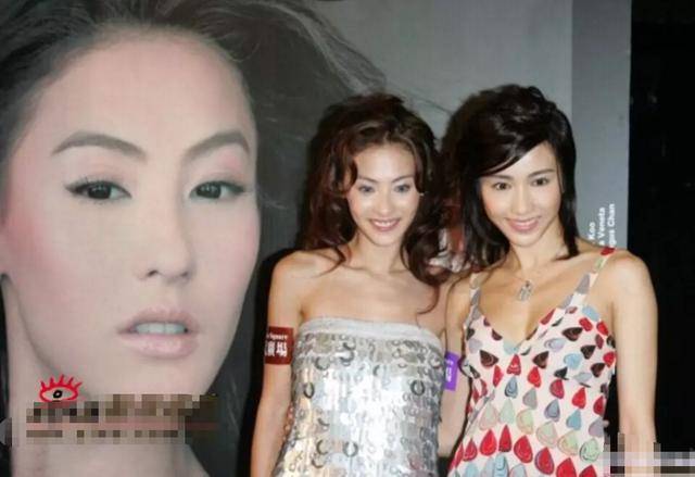 佘詩曼黎姿罕見同框照，張柏芝臉小一大圈，旁邊胡杏兒完全認不出