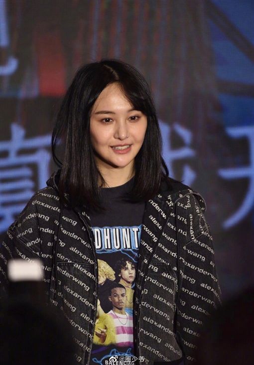鄭爽0修圖照曝光！歪鼻垮顴骨超驚悚…網驚：濾鏡也救不了 | 
