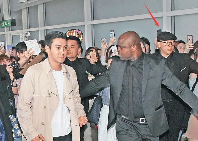 TVB綠葉跨界做保鏢，直言收入比做藝員多！