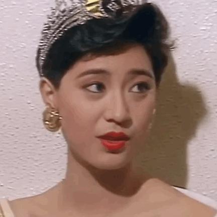 跟李嘉欣周慧敏搶男人敗北，未婚夫卷2.8億跑路，再美有何用？