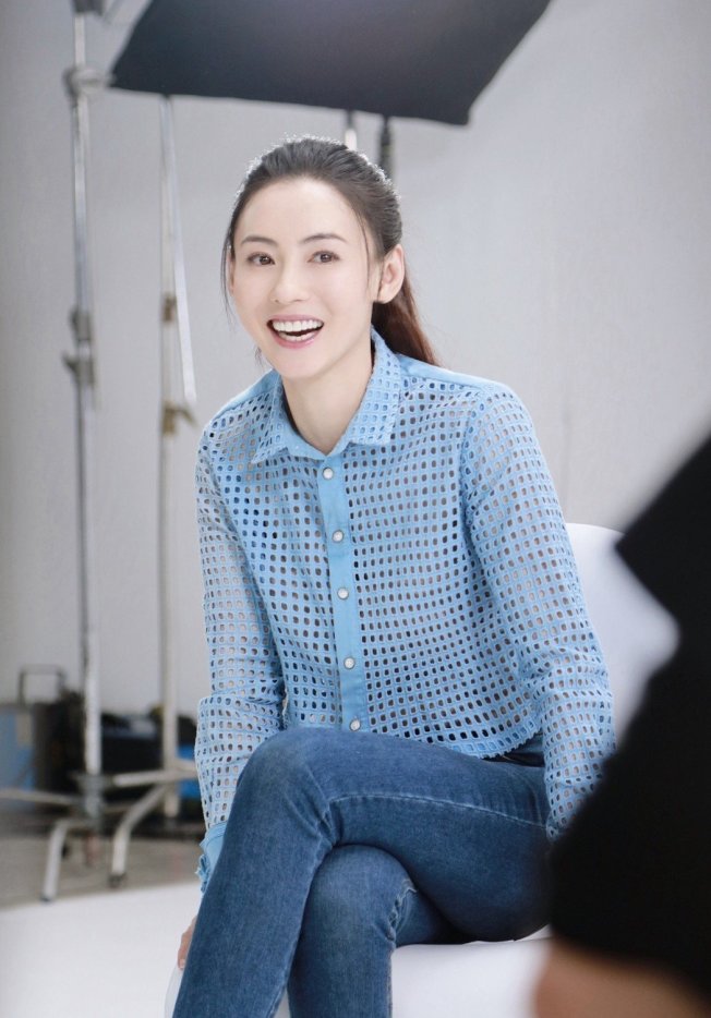 【靚女都是從小美到大!】38歲張柏芝曬「12歲童年美照」網友大讚:絕世美顏,謝霆鋒能不後悔嗎？