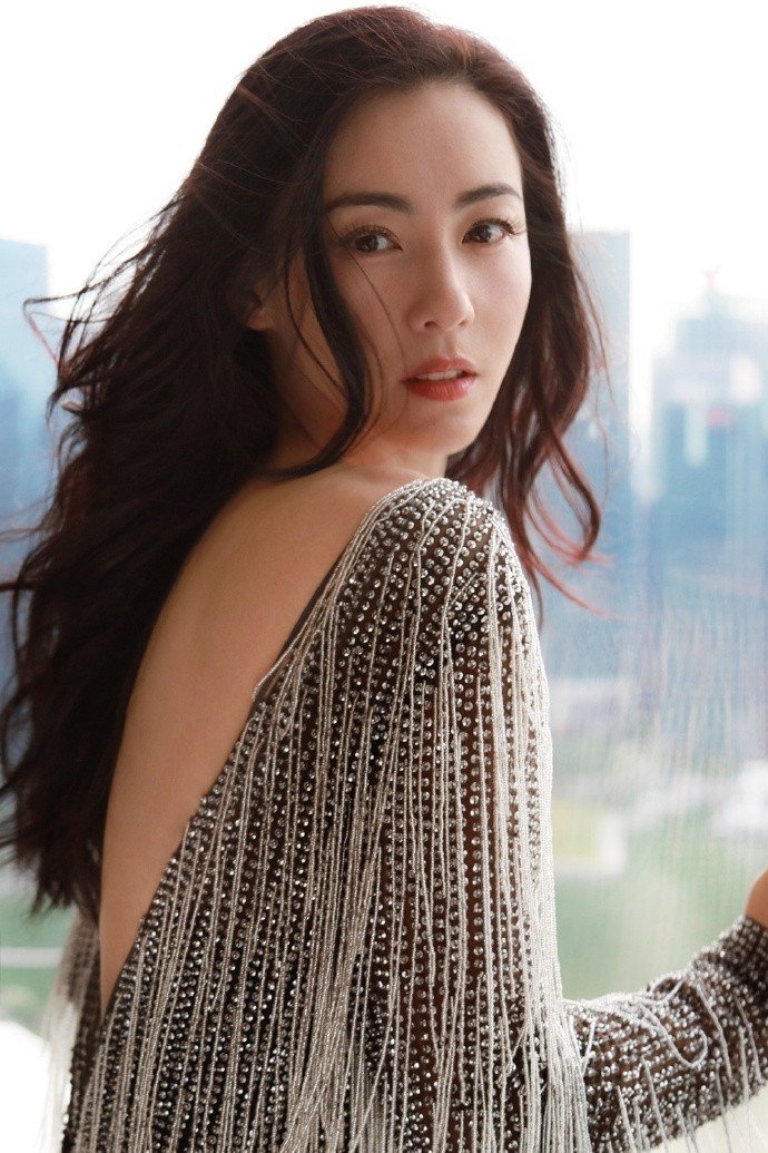 【靚女都是從小美到大!】38歲張柏芝曬「12歲童年美照」網友大讚:絕世美顏,謝霆鋒能不後悔嗎？