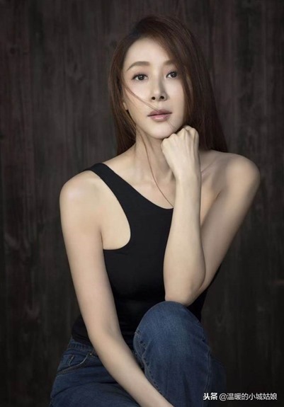 (年過40還沒人娶的13位女星，個個都國色天香，你最想把誰娶回家？