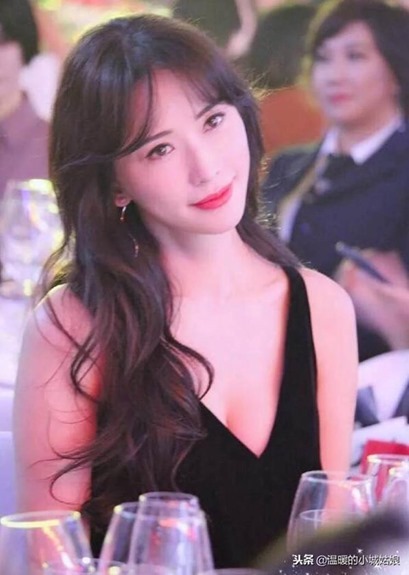 (年過40還沒人娶的13位女星，個個都國色天香，你最想把誰娶回家？