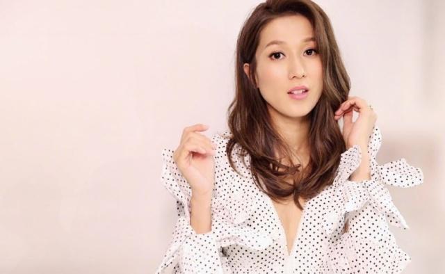 35歲鍾嘉欣攜一雙兒女去見前輩，米雪抱著7個月大Jared好似一家人