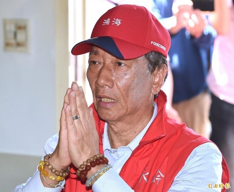 相差24歲！郭台銘為何最終選了曾馨瑩？他「霸氣12字告白」攜手走過11年婚姻