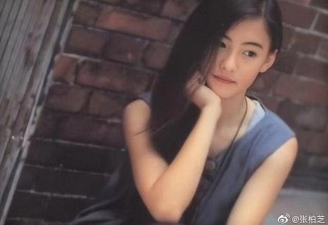 12歲時的張柏芝清麗脫俗，如今曬照引回憶 網友：盛世美顏啊！