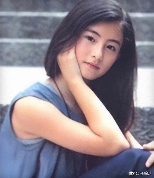 張柏芝12歲長這樣  (曬出自己當年12歲的照片)直呼：「這根本是天使！
