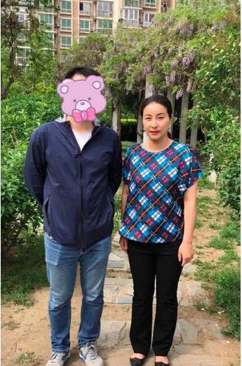 郭晶晶悄然生三胎為霍家增員，霍啟剛曬三子女合照小女兒首度曝光！