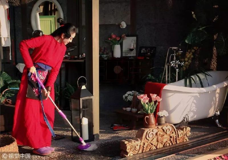 素食女神楊麗萍的「自我禪修」：60多歲的女人怎麼能美成這樣？