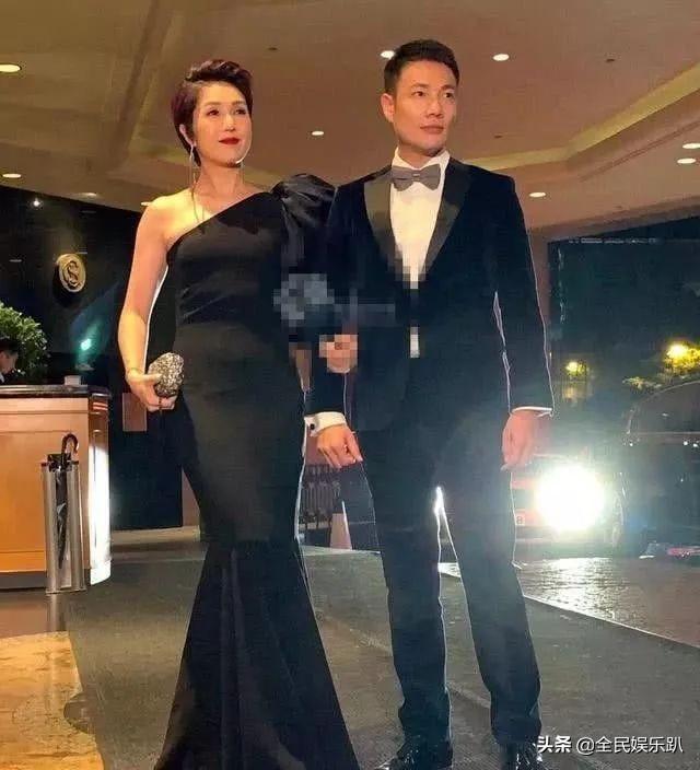 娛樂圈愛「吃軟飯」的男星，沒想到他們妻子個個身家上億！