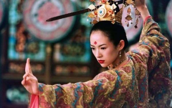 40歲章子怡被曝懷二胎，有望為汪峰生兒子，下個月將停工生產！