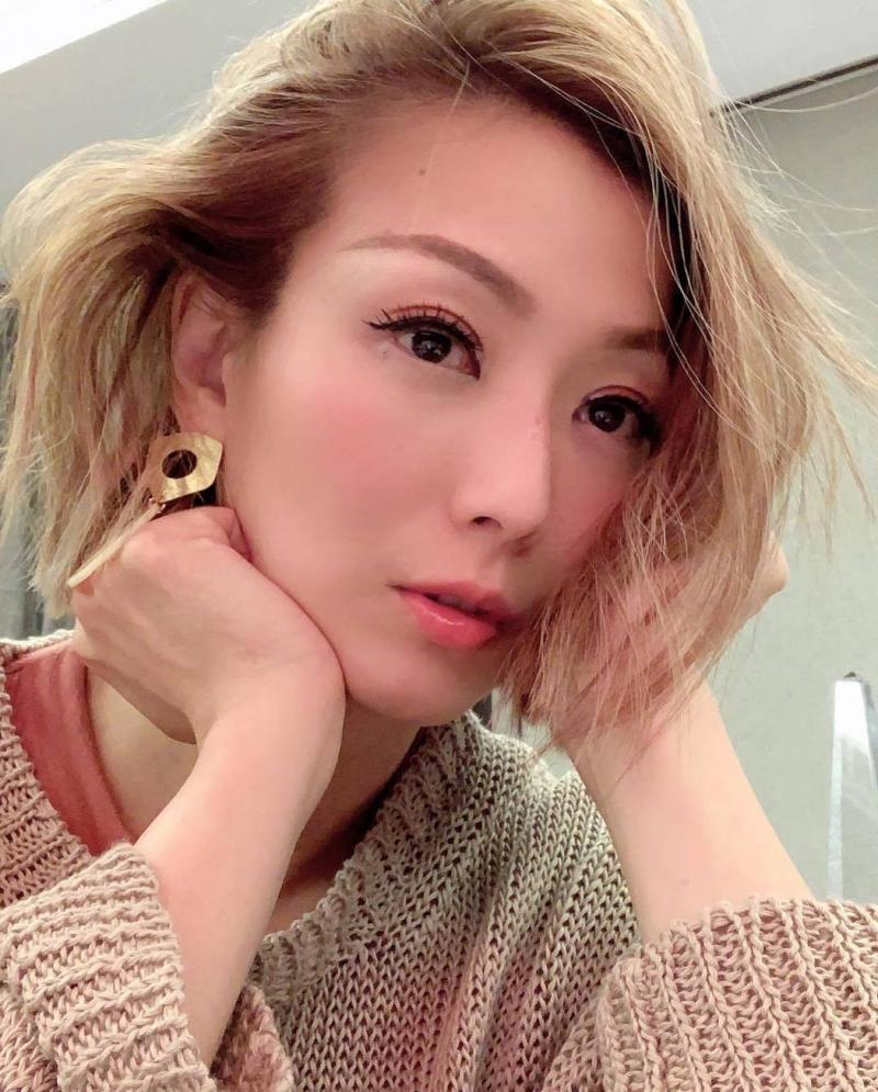 有事嗎？黃心穎好友不捨「她被當成箭靶」嗆幕後黑手　提出疑點「已經籌畫2年」鄭秀文全都知情 