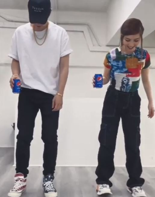 天后背後的男人！鄧紫棋「公司解約陷低潮」男友力挺　兩人「破天荒合體放閃」甜炸：地表最強男友❤