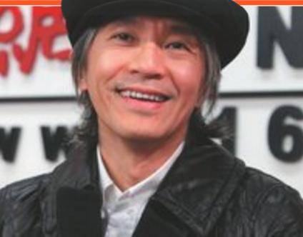 (50歲張敏近照曝光！老公竟是冷峻帥哥！三字點評周星馳太準確！