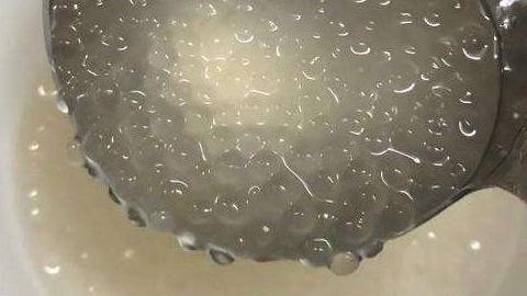 煮西米是冷水還是開水下鍋，這樣做，西米粒粒分明，透明有勁道