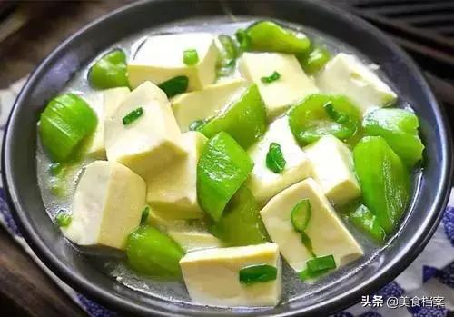 豆腐和此物一起燉湯，僅需簡單3步，比雞湯還鮮，比肉都要好吃！