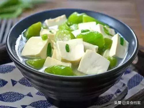 豆腐和此物一起燉湯，僅需簡單3步，比雞湯還鮮，比肉都要好吃！