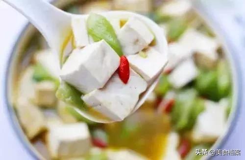 豆腐和此物一起燉湯，僅需簡單3步，比雞湯還鮮，比肉都要好吃！