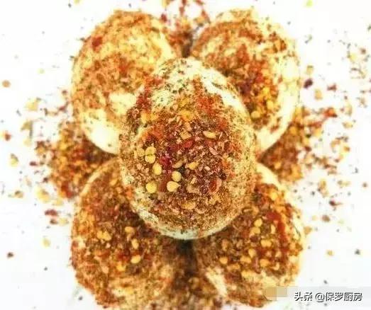 教你製作7天就可以起沙的「鹹鴨蛋」，零失敗保證個個都流油！