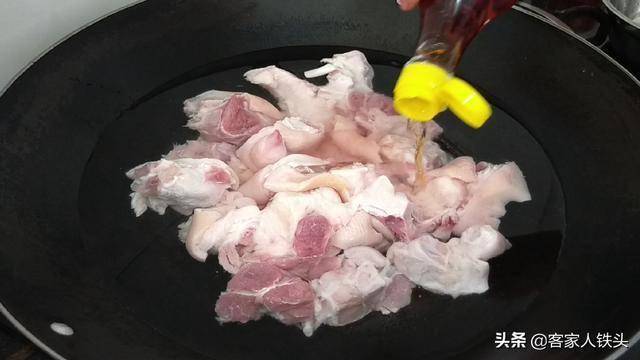 豬腳這一做法實在太好吃了，簡單易學，咸香味美，出鍋看到都想吃