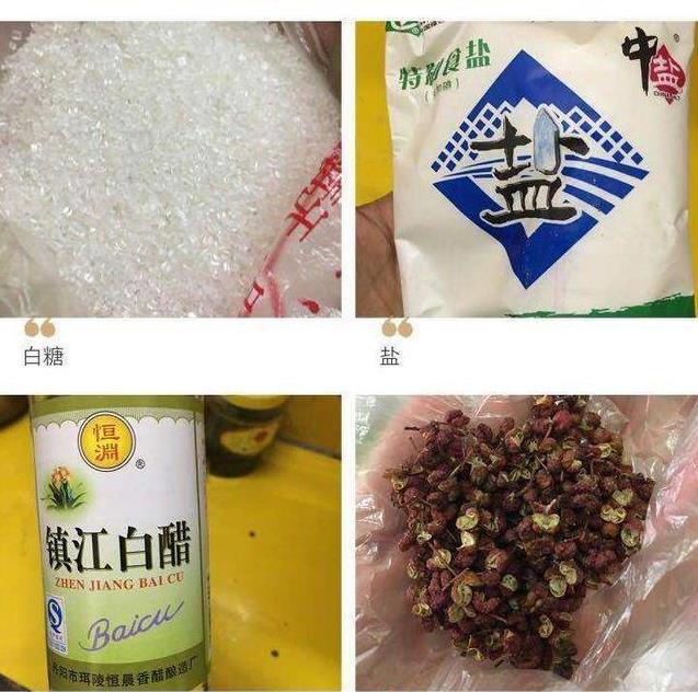 按照婆婆的方法醃了一壇泡菜，還沒醃好就被我們吃完了，方法簡單，爽脆下飯