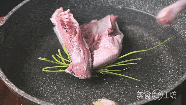 做鴨不腥有妙招，比北京烤鴨還要香