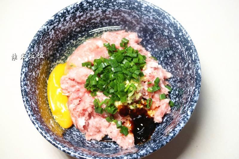 餛飩湯汁不難調，加這幾種調料，開水一衝，比骨頭湯還鮮美!！