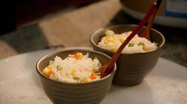 8款美味燜飯，竟然可以這樣簡單，太實用了！