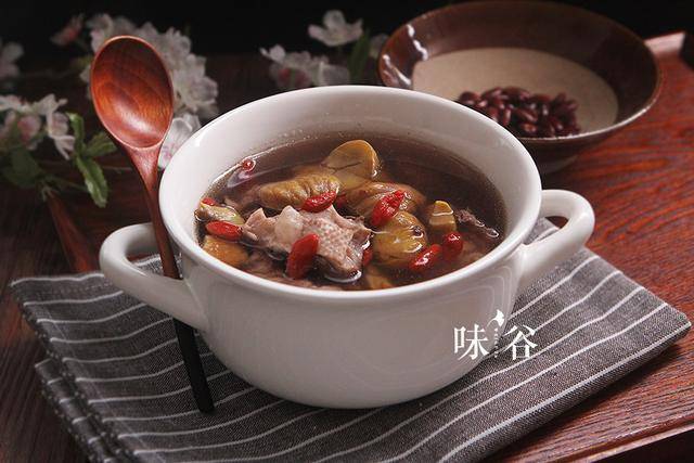 燉肉、燉菜、燉豆腐，記憶中最好吃的燉菜，10道燉菜燉燉更有味~