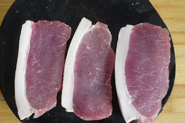 秘制炸豬排--金黃酥脆噴香解饞，好吃的關鍵就是醃肉這一步！