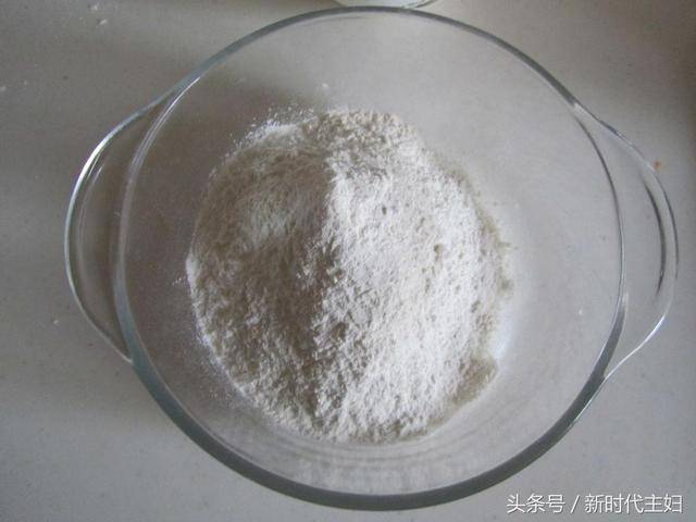 自己在家做生煎包給家人吃，美好的一天從早餐開始！