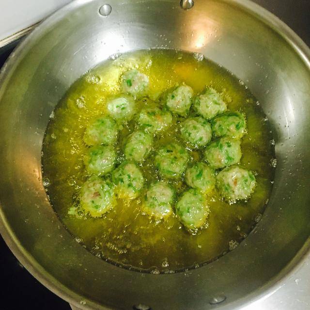 外酥里嫩的蘿蔔絲肉丸子這樣做好吃