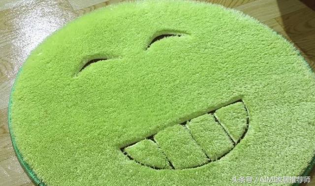 門口的地墊是應該放在屋裡邊還是屋外邊？我想你一定是放錯了