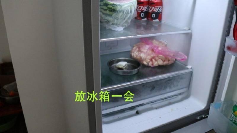 一把菊花，幾顆枸杞，包在一起，解決了很多男女的困擾，太實用了