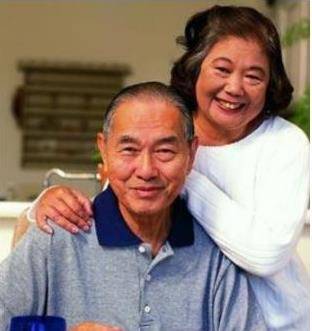 董先生今年60歲，患腦萎縮多年，一把枸杞配山楂，連喝20天，腦萎縮症減輕，全身也不再麻了